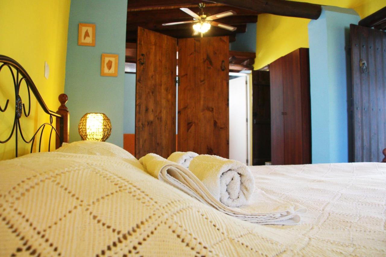 Bed and Breakfast Aperanti Agrotourism Pera Orinis Exterior foto
