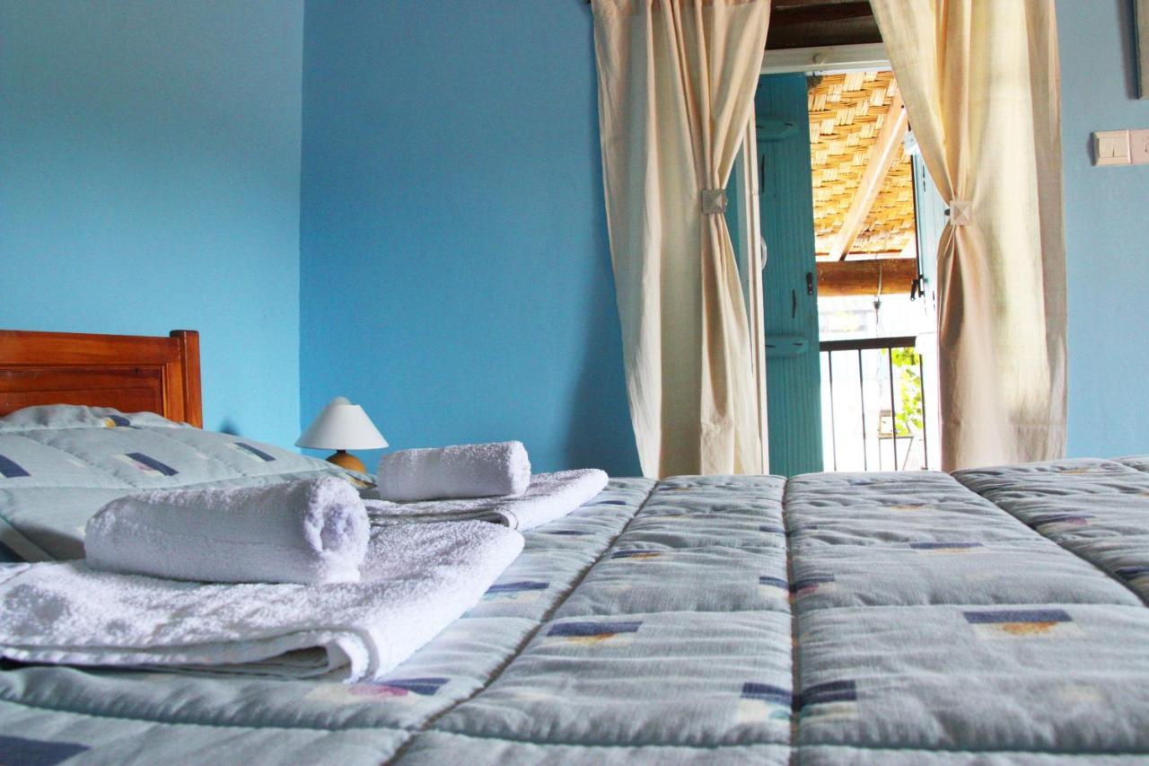 Bed and Breakfast Aperanti Agrotourism Pera Orinis Exterior foto