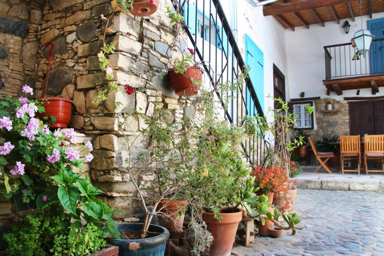 Bed and Breakfast Aperanti Agrotourism Pera Orinis Exterior foto